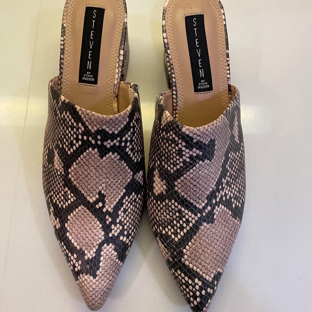 Steve Madden Mule shoes